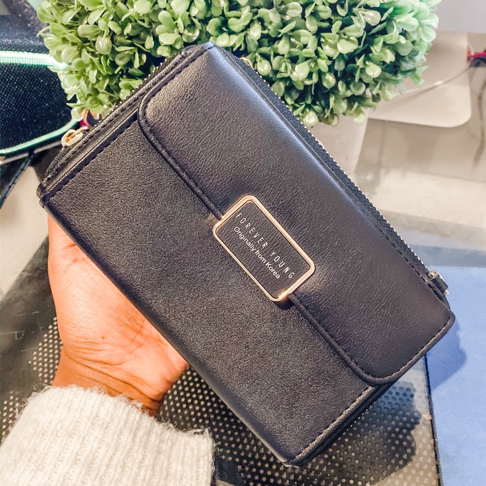 Women’s Clutch wallet